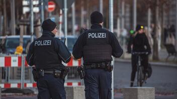 Βερολίνο: Πάνω από 60 αστυνομικοί τραυματίστηκαν σε φιλοπαλαιστινιακή διαδήλωση 
