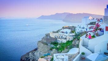 Η Ελλάδα μεταξύ των 3 καλύτερων χωρών στον κόσμο για να ταξιδέψει κανείς