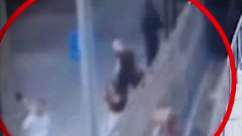 Βίντεο ντοκουμέντο από την επίθεση σε ανήλικους στον σταθμό της Κηφισιάς