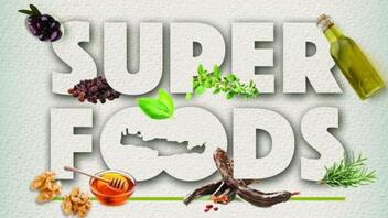 Αυτά είναι τα superfoods της κρητικής διατροφής