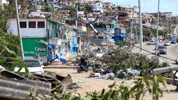 Μεξικό: 3 ξένοι ανάμεσα στα θύματα του τυφώνα Ότις - 45 οι νεκροί