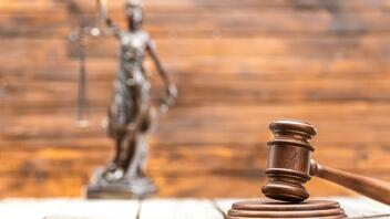 Διακρίθηκε ξανά η Νομική Σχολή του ΕΚΠΑ σε διαγωνισμό εικονικής δίκης