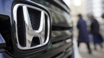 Honda: Ανακαλεί 300.000 αυτοκίνητα παγκοσμίως για ελαττωματικές ζώνες ασφαλείας