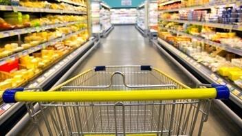 «Μόνιμη Μείωση Τιμής»: Έλεγχοι για τη σήμανση των προϊόντων στα ράφια των σούπερ μάρκετ