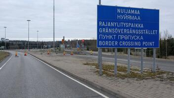 Φινλανδία: Έκλεισαν οι συνοριακοί σταθμοί, δεκάδες μετανάστες στα σύνορα με τη Ρωσία