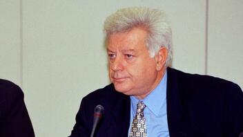 Πέθανε ο πρώην υπουργός του ΠΑΣΟΚ Θόδωρος Κοτσώνης