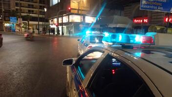Έφοδος της τροχαίας στα παράνομα πάρκινγκ νυχτερινών κέντρων στην Αθήνα