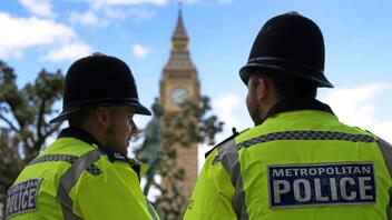 Λονδίνο: Μαχαίρωσαν θανάσιμα 16χρονο που είχε ανέβει σε λόφο για να δει τα πυροτεχνήματα της Πρωτοχρονιάς