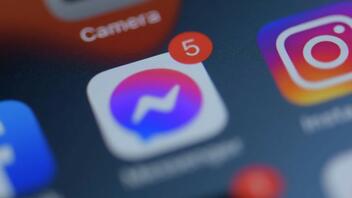 Facebook: Προβλήματα στις συνομιλίες του Messenger