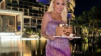 Αλ. Παναγιώταρου: Γιόρτασε τα γενέθλιά της μέσα στην πολυτέλεια του Ντουμπάι!