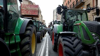 Γαλλία: Νέες διαδηλώσεις ετοιμάζουν οι αγρότες τις επόμενες εβδομάδες