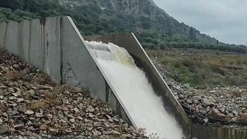 Μεγάλες ποσότητες νερού στον Αποσελέμη: «Αποφύγαμε τα εφιαλτικά σενάρια»