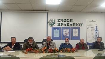 Με τον Λευτέρη Αυγενάκη, το Σάββατο, πολυμελής επιτροπή αγροτών στο Ηράκλειο