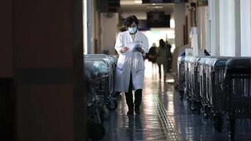 Αυξάνονται τα κρούσματα μηνιγγίτιδας - Στο νοσοκομείο μαθητής στην Καλαμάτα