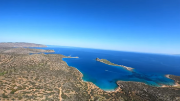 Μια συναρπαστική πτήση πάνω από τη Σπιναλόγκα - Δείτε βίντεο