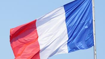Η Γαλλία καταγγέλλει "ειδεχθείς πράξεις", σε μια πρώτη αντίδραση για την επίθεση στη Μόσχα