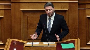 Νίκος Ανδρουλάκης: «Η τραγωδία των Τεμπών θα συμβολίζει την πολιτική, ηθική και θεσμική σας χρεοκοπία»