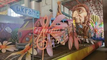 Πατρινό Καρναβάλι: Εντυπωσιακά τα φετινά άρματα - Εικόνες μέσα από το Καρναβαλικό Εργαστήρι