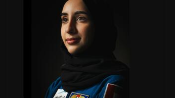 Αυτή είναι η πρώτη γυναίκα αστροναύτης αραβικής καταγωγής που ολοκλήρωσε πρόγραμμα της NASA