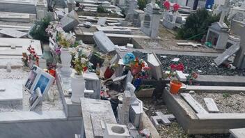 Ανεμοστρόβιλος σάρωσε τα πάντα στο Κοιμητήριο της Γαστούνης