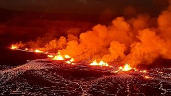 Ισλανδία: «Ποτάμι» λάβας μετά την έκρηξη του ηφαιστείου