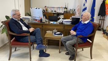 Με τον πρώην δήμαρχο Ηρακλείου Κώστα Ασλάνη συναντήθηκε ο Αλέξης Καλοκαιρινός