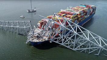 Ο πρόεδρος Μπάιντεν δεσμεύεται για την άμεση ανακατασκευή της γέφυρας που κατέρρευσε στη Βαλτιμόρη