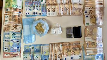 Κοκαΐνη, ζυγαριά και μετρητά στην "τσιμπίδα" της ΕΛ.ΑΣ. - Τρεις συλλήψεις