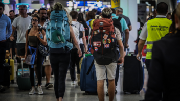 Αεροδρόμιο Ελ. Βενιζέλος: «Πέταξε» η επιβατική κίνηση τον Μάρτιο