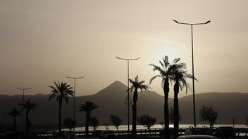 Υποχωρεί η αφρικανική σκόνη - Θερμοκρασίες ρεκόρ στην Κρήτη την Τρίτη