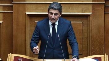 Ο Λευτέρης Αυγενάκης στη Βουλή για τις προωθούμενες αλλαγές στην ΚΑΠ