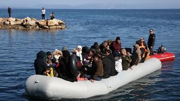 Ναυάγιο με μετανάστες στη Χίο: Nεκρά ανασύρθηκαν τρία κοριτσάκια