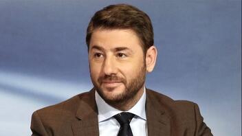 Ανδρουλάκης: «Ο Πρωθυπουργός απορρίπτει τις στοχευμένες προτάσεις του ΠΑΣΟΚ για την ακρίβεια, γιατί έχει εμμονές»