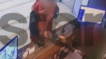  Μενίδι: Ο δράστης σε ξενοδοχείο μετά τη δολοφονία της 40χρονης - Νέο βίντεο