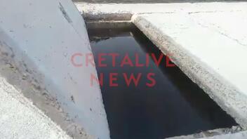 Πλημμύρισαν οι τάφοι στην Κριτσά - Σοκάρουν οι εικόνες - Δείτε βίντεο