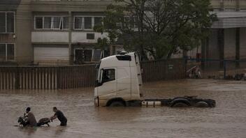 Πλημμύρες στη  Βραζιλία: Στους 126 οι νεκροί - Αναμένονται νέες σφοδρές βροχοπτώσεις