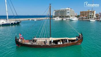 Στη Χίο το ιστορικό πλοίο των Βίκινγκς - Δείτε βίντεο