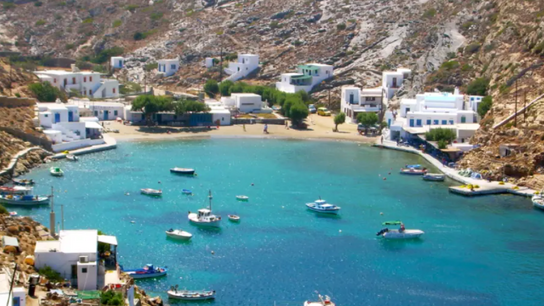 Evening Standard: 20 από τα ωραιότερα ελληνικά νησιά για το καλοκαίρι