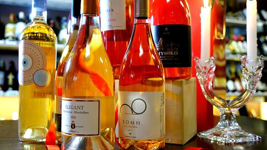 Ροζέ κρασί: Ο καλύτερος τρόπος να γιορτάσετε τον Άγιο Βαλεντίνο