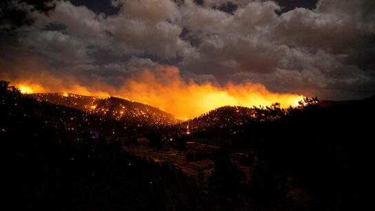 Στο Νέο Μεξικό, χωριά εκκενώνονται καθώς μαίνονται ανεξέλεγκτες πυρκαγιές