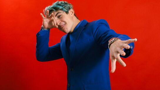 «Θα μου πουν έχεις μπλε μαλλιά άρα είσαι gay»