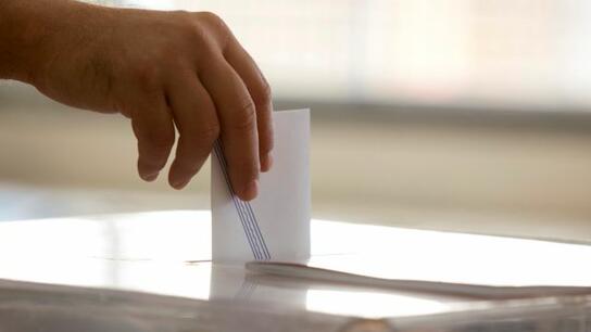 Πάτρα: Με καθυστέρηση άνοιξαν οι κάλπες σε εκλογικά τμήματα της Ναυπακτίας