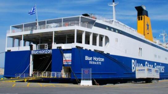 Blue Horizon: Με καθυστέρηση στο λιμάνι του Πειραιά μετά τη μηχανική βλάβη