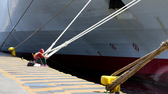 	Δένουν κάβους τα πλοία από την Τετάρτη, λόγω 48ωρης πανελλαδικής απεργίας της ΠΝΟ