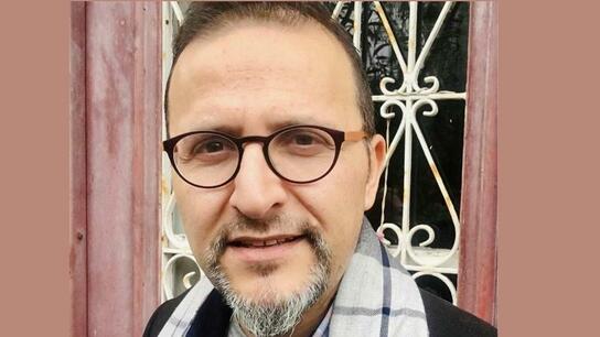 Πατήρ Χαράλαμπος Κοπανάκης: Είμαστε πελάτες στις εργάτριες του σεξ αλλά τις λιθοβολούμε