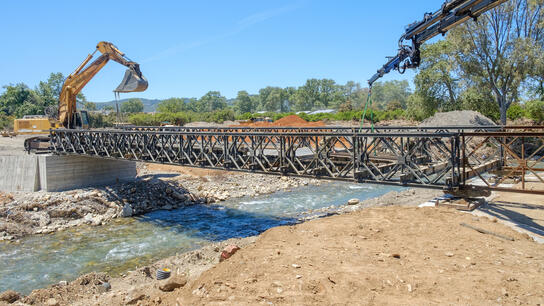 Την Τρίτη οι εργασίες για την αντικατάσταση της ξυλείας στη γέφυρα Κερίτη