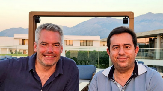 Στη φιλόξενη Κρήτη με τον πρωθυπουργός της Αυστρίας ο Ν. Μηταράκης