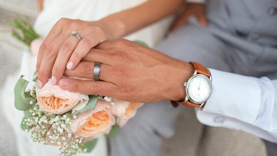 Πώς έστησαν τη "βιομηχανία" εικονικών γάμων στην Κύπρο