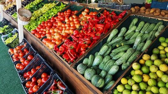 Λαχανικά και φρούτα: Κατά 31,36% αυξήθηκαν οι εισαγωγές τον Ιανουάριο