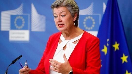 Για «τεράστιο κίνδυνο τρομοκρατικών επιθέσεων» στις χώρες της ΕΕ, προειδοποίησε η επίτροπος Γιόχανσον